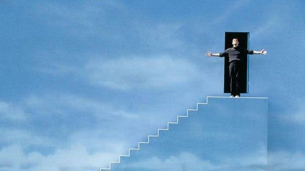 Truman leaves the bubble in The Truman Show - an example of the freedom and confinement theme in storytelling