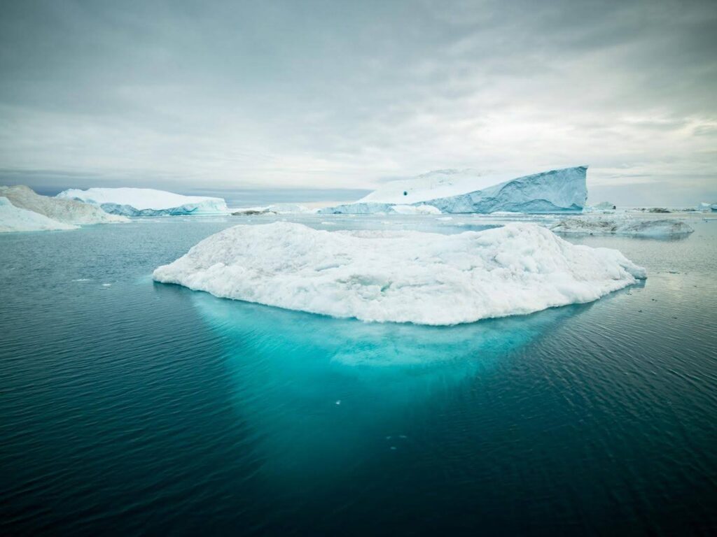 An iceberg! Iceberg Theory!
