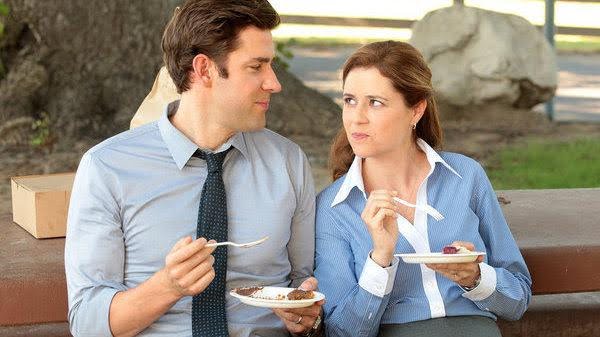 Jim & Pam eat pie together