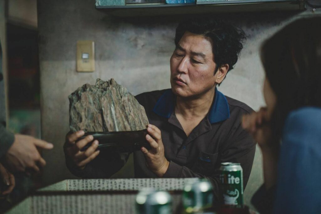 Foreshadowing in film example: The Scholar's Rock in Parasite